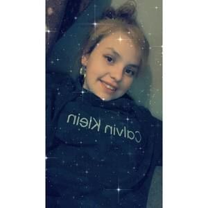 Meet your Posher, Leanna